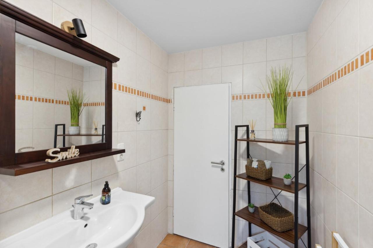 Charysma - Chillout-Loft, Wintergarten, E-Kamin, Massage-Sessel, Schlafzimmer Mit Smart-Tv, 2 Parkplaetze Hamelin Exterior foto